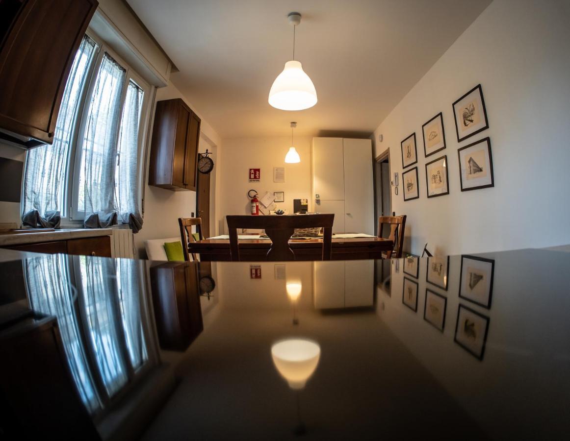 Cassano Magnago Jolie Maison מראה חיצוני תמונה