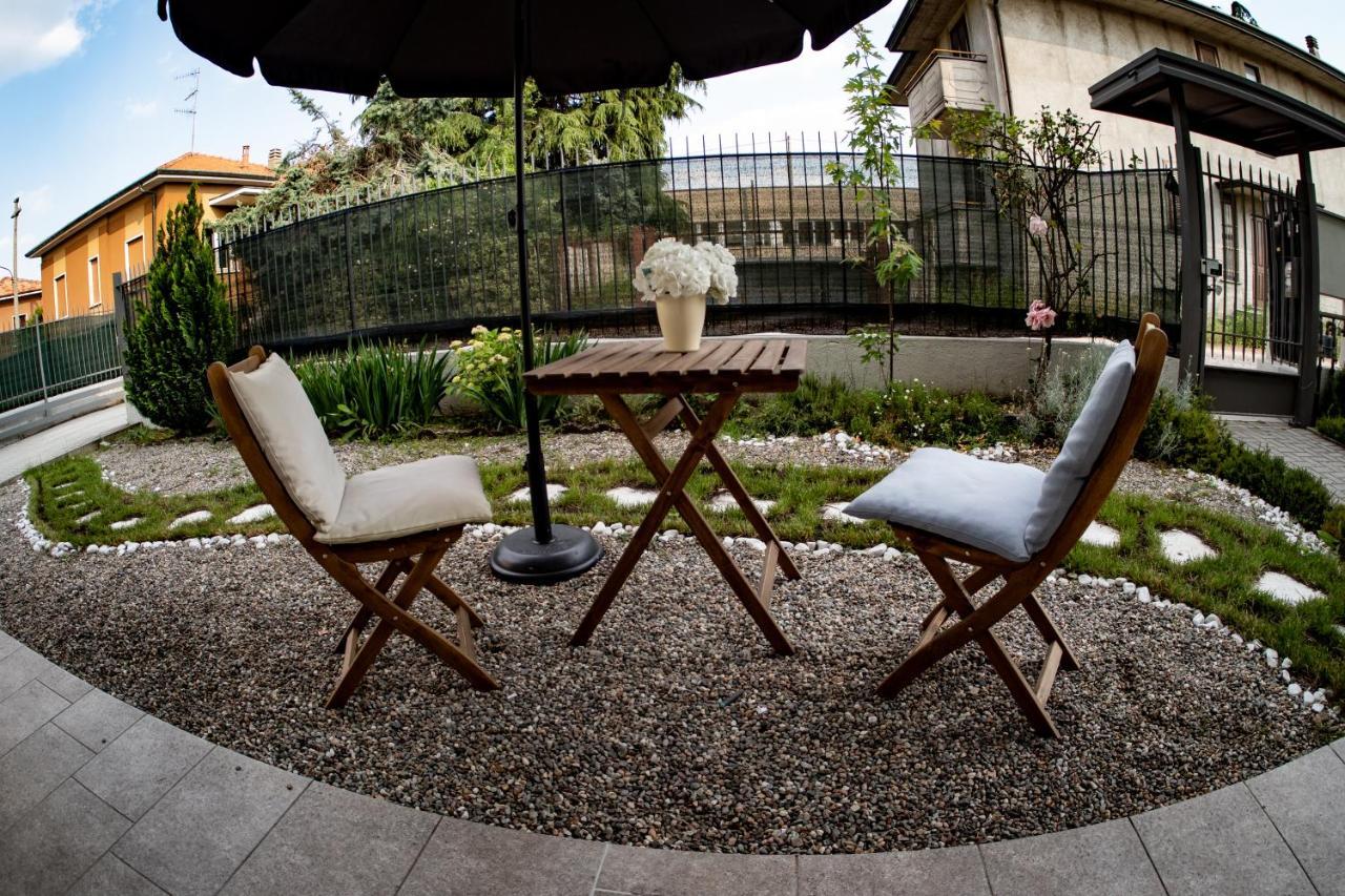 Cassano Magnago Jolie Maison מראה חיצוני תמונה